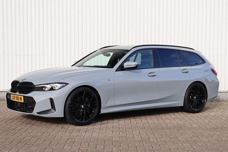 Occasion BMW 330 M Sport 245 PK (180 kW) 2024 Grijs Stationwagen
