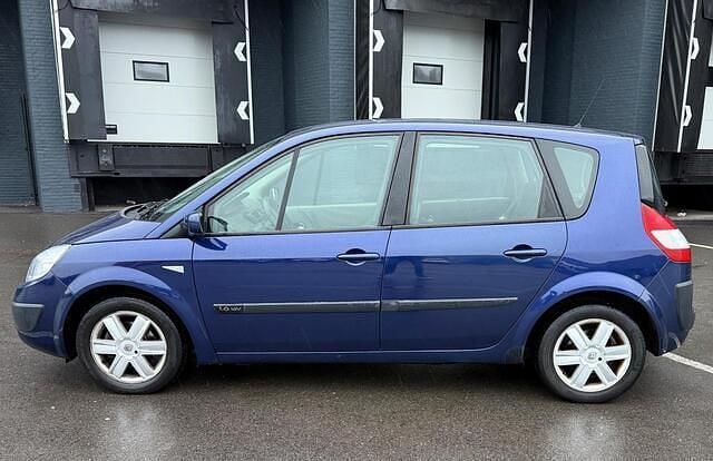 Occasion Renault Scénic II Expression 113 PK (83 kW) 2005 Blauw MPV