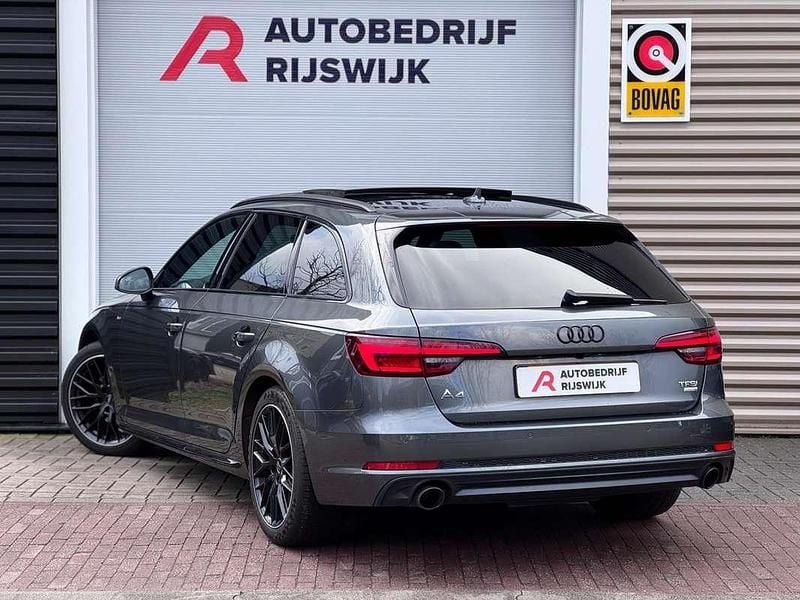 Occasion Audi A4 Black Edition 190 PK (139 kW) 2018 Grijs Stationwagen