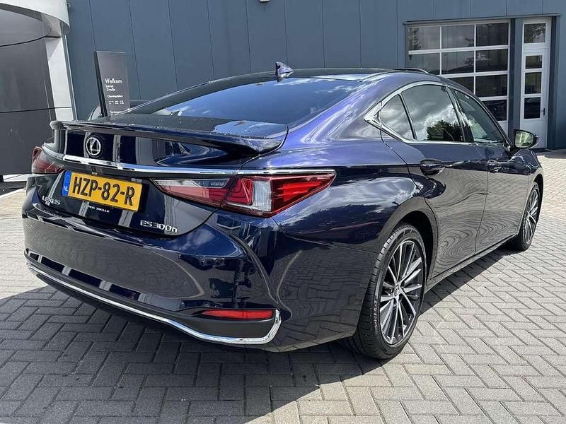 Occasion Lexus ES300 Business Edition 218 PK (160 kW) 2024 Blauw Sedan