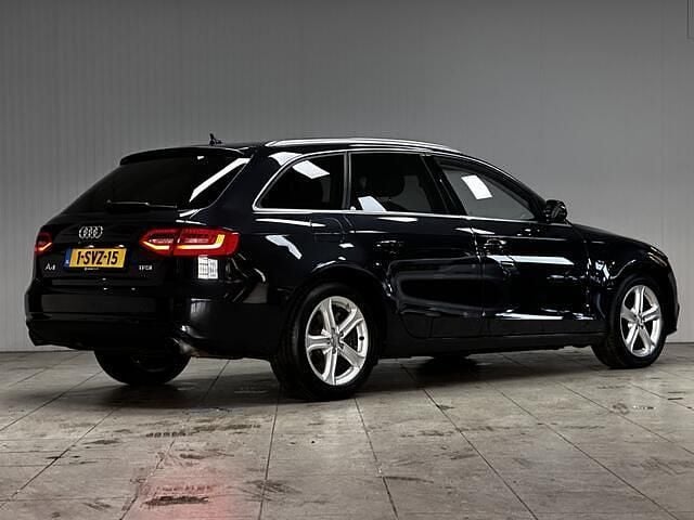 Occasion Audi A4 Business 170 PK (125 kW) 2014 Blauw (metallic) Stationwagen