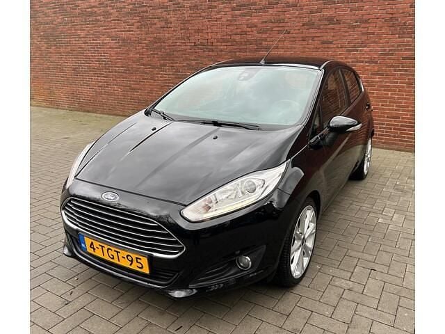 Occasion Ford Fiesta Titanium 101 PK (74 kW) 2014 Zwart Hatchback