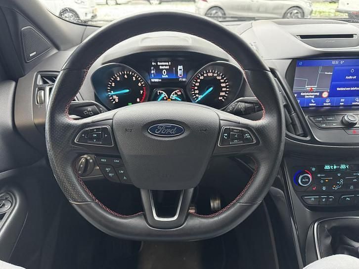 Occasion Ford Kuga ST-Line 150 PK (110 kW) 2019 Grijs (metallic) SUV
