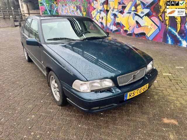 Groen Gebruikt 1997 Volvo S70 Sedan | € 1.295 - Afbeelding 1/4