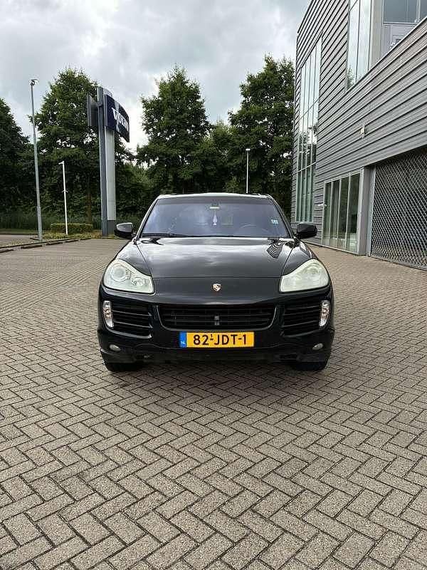 Zwart Gebruikt 2009 Porsche Cayenne SUV | € 11.500 - Afbeelding 1/4