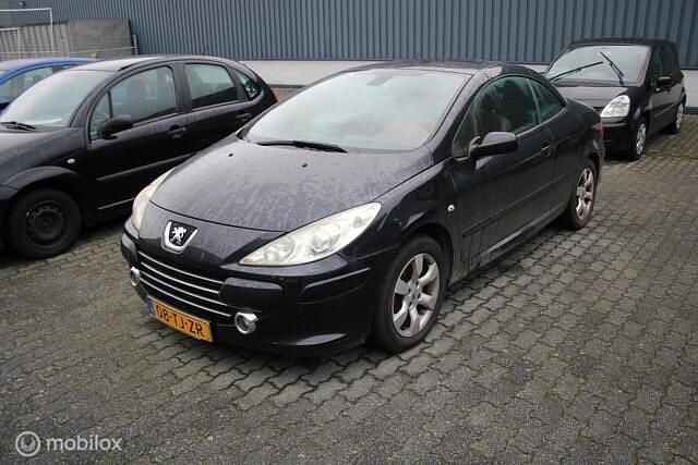 Zwart Gebruikt 2006 Peugeot 307 CC Cabriolet | € 795 (Super prijs) - Afbeelding 1/4