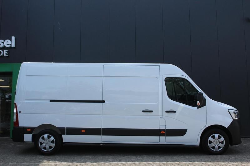 Occasion Renault Master Black Edition 179 PK (131 kW) 2024 Wit MPV