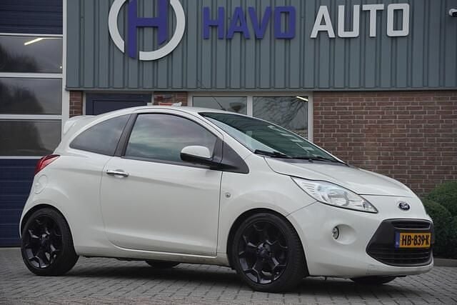 Wit Gebruikt 2015 Ford Ka Titanium X Hatchback | € 3.950 (Goede deal) - Afbeelding 1/4