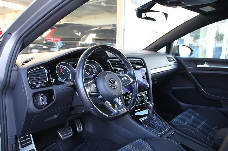 Occasion VW Golf VIII Style 204 PK (150 kW) 2020 Grijs Hatchback