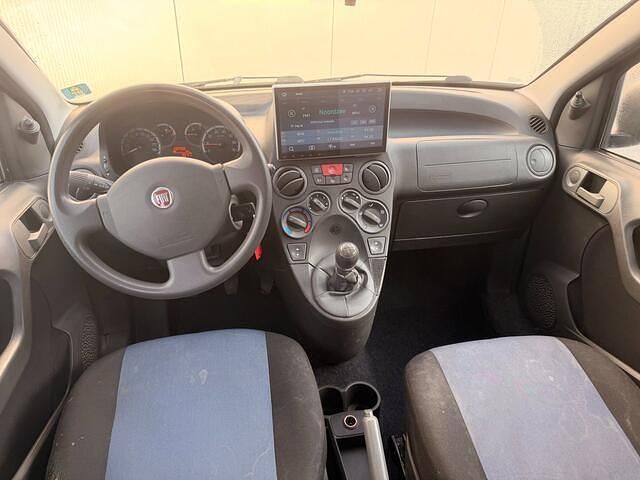 Occasion Fiat Panda 69 PK (50 kW) 2011 Blauw (metallic) Hatchback