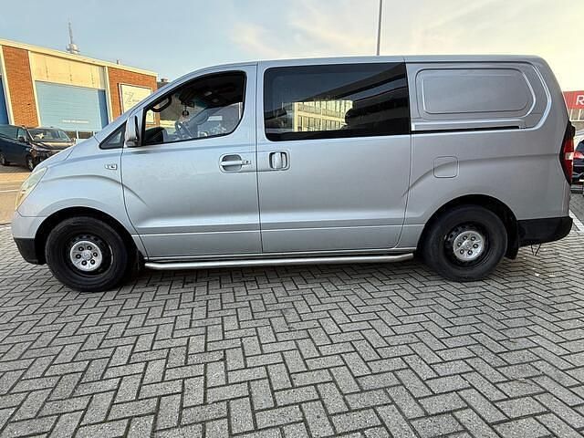 Occasion Hyundai H 300 Dynamiq 170 PK (125 kW) 2008 Grijs Van