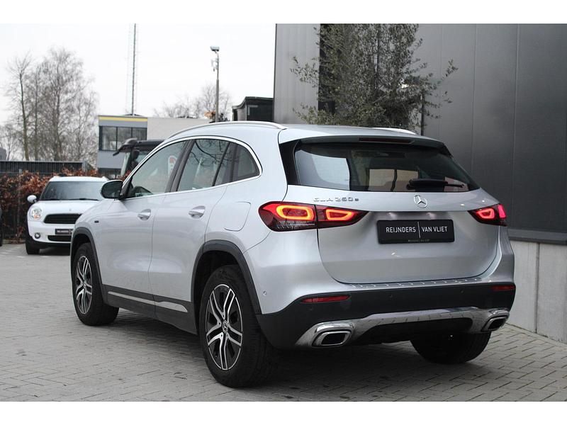 Occasion Mercedes GLA250 Progressive 218 PK (160 kW) 2021 Grijs SUV