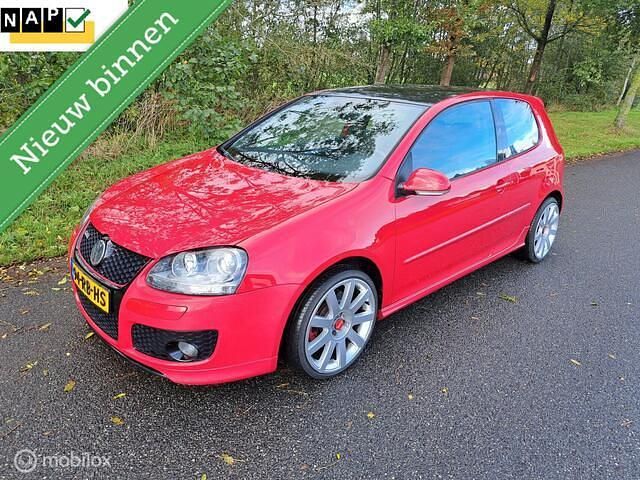 Rood Gebruikt 2005 VW Golf IV GTI Hatchback | € 4.250 (Eerlijke prijs) - Afbeelding 1/4