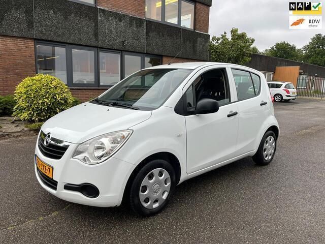 Wit Gebruikt 2009 Opel Agila Essentia Hatchback | € 3.250 (Eerlijke prijs) - Afbeelding 1/4