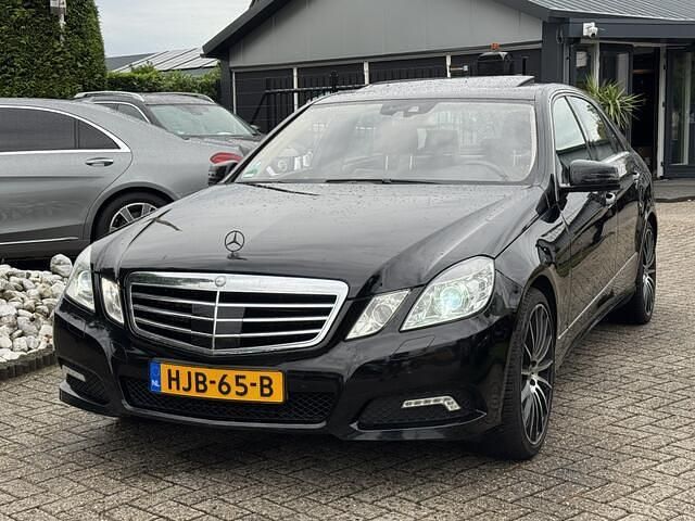 Occasion Mercedes E500 Avantgarde 388 PK (285 kW) 2009 Zwart Sedan
