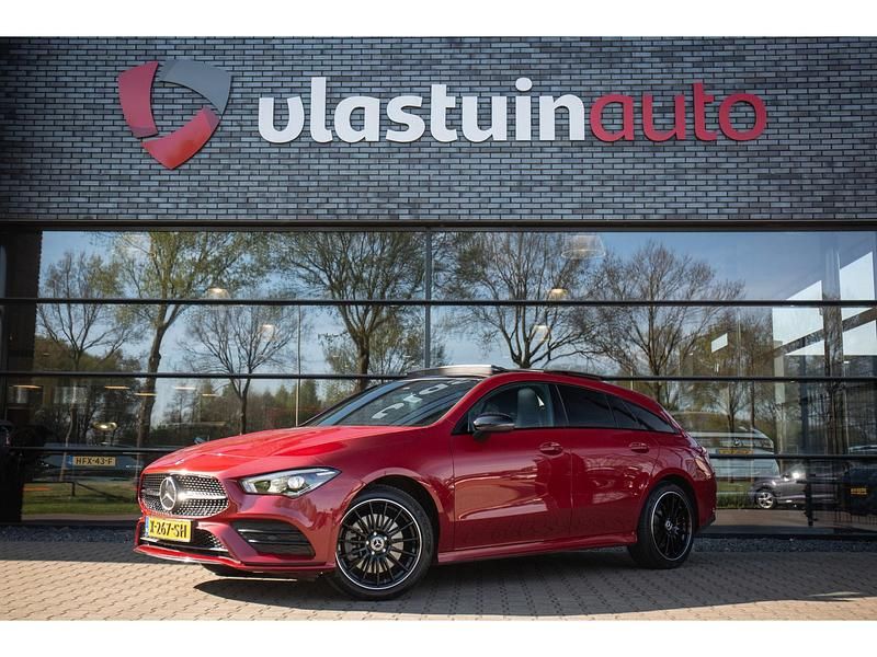 Rood Gebruikt 2022 Mercedes CLA250 AMG line Sedan | € 31.950 (Super prijs) - Afbeelding 1/4