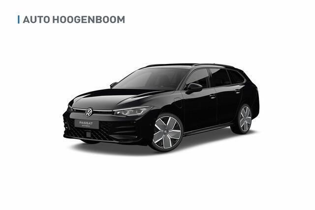 Zwart Nieuw 2024 VW Passat R-line Edition Stationwagen | € 54.140 (Iets duurder) - Afbeelding 1/4