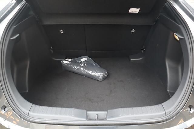 Occasion Toyota C-HR 140 PK (102 kW) 2024 Grijs SUV