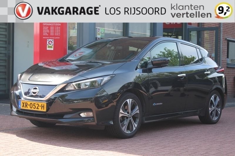 Zwart Gebruikt 2019 Nissan Leaf N-Connecta Hatchback | € 10.785 - Afbeelding 1/4