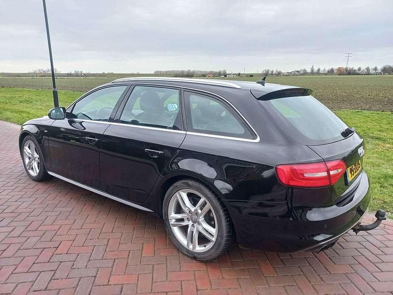 Occasion Audi A4 170 PK (125 kW) 2013 Zwart Stationwagen