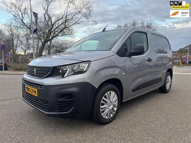Grijs Gebruikt 2019 Peugeot Partner Van | € 6.995 (Eerlijke prijs) - Afbeelding 1/4