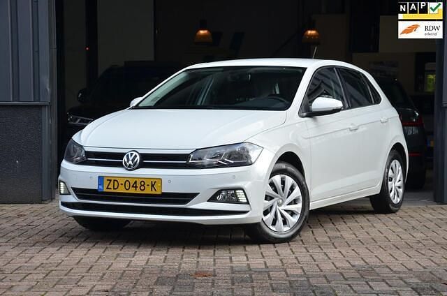 Wit Gebruikt 2019 VW Polo Comfortline Hatchback | € 10.950 (Eerlijke prijs) - Afbeelding 1/4