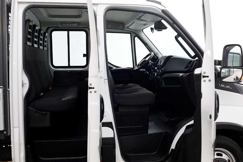 Occasion Iveco Daily 136 PK (100 kW) 2023 Wit Van