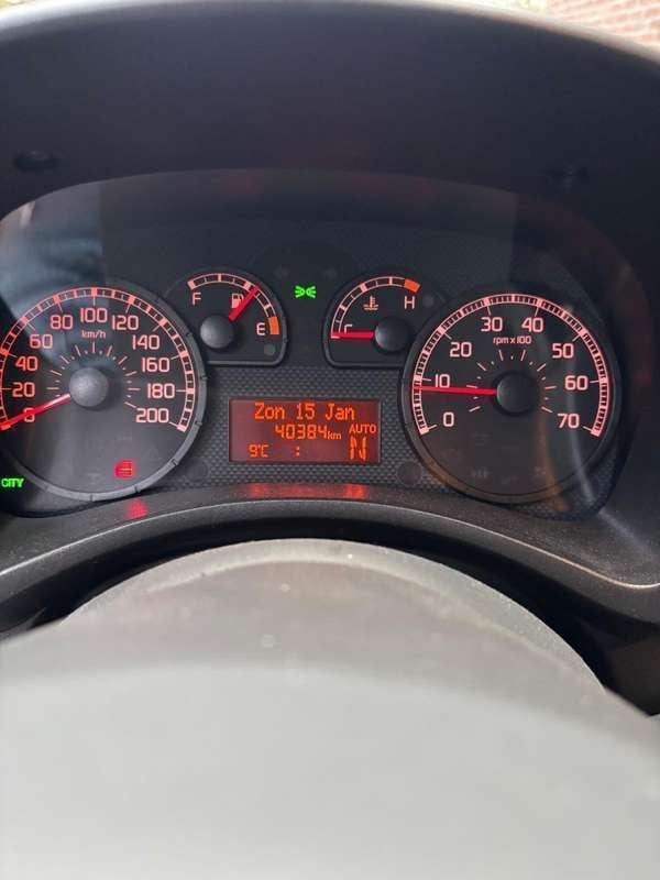 Zilver Gebruikt 2007 Fiat Panda Dynamic Hatchback | € 5.000 (Iets duurder) - Afbeelding 1/4