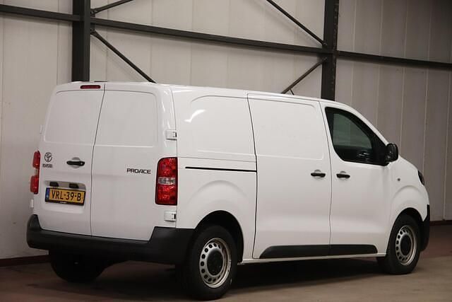 Occasion Toyota Proace 144 PK (105 kW) 2022 Wit MPV
