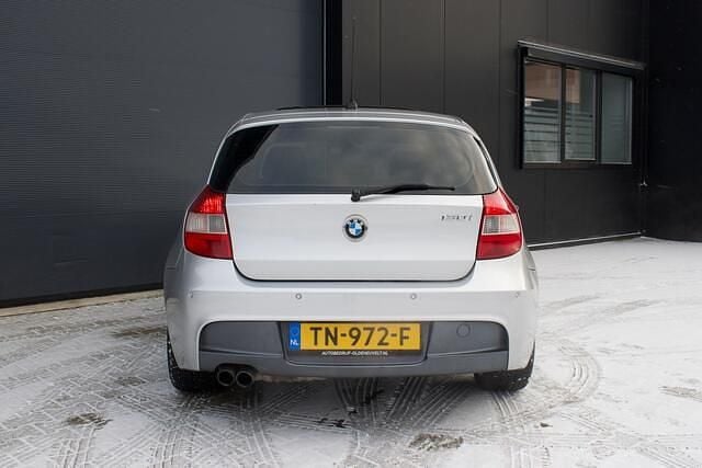 Occasion BMW 130 265 PK (194 kW) 2007 Grijs Hatchback