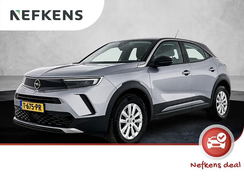 Grijs Gebruikt 2022 Opel Mokka Elegance SUV | € 18.625 (Eerlijke prijs) - Afbeelding 1/3