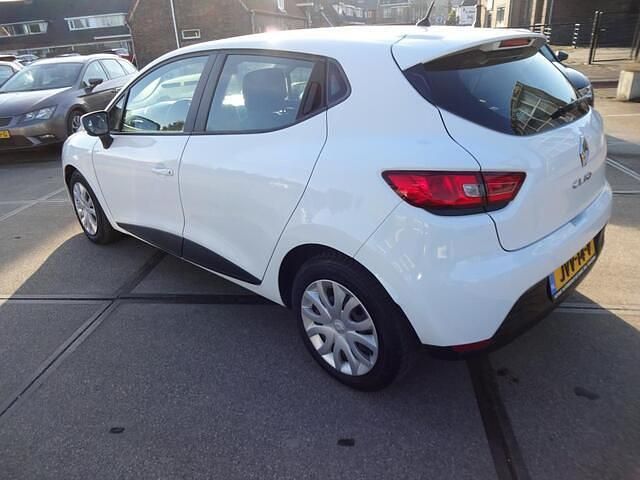 Occasion Renault Clio IV 74 PK (54 kW) 2014 Wit Hatchback