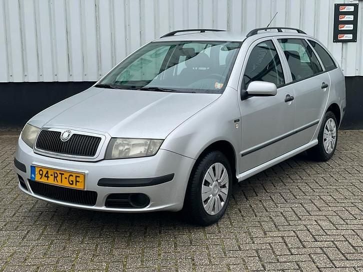 Occasion 2005 Skoda Fabia Stationwagen | € 1.195 (Goede deal) - Afbeelding 1/4