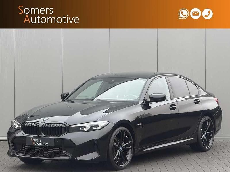 Occasion BMW 320e Executive 204 PK (150 kW) 2022 Zwart Sedan