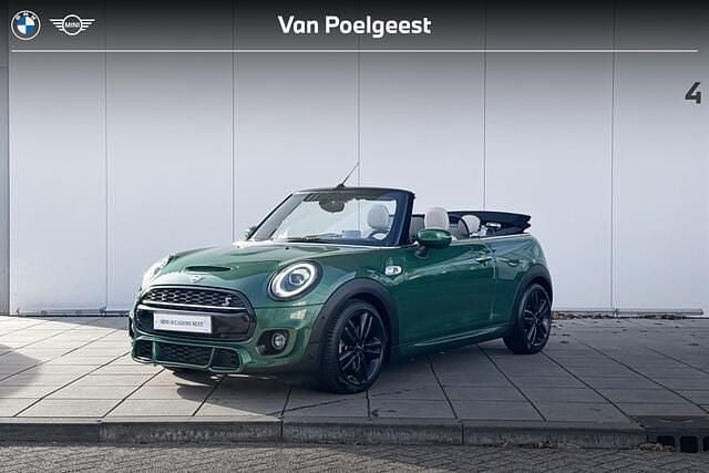 Groen Gebruikt 2020 Mini John Cooper Works Cabriolet Comfort Cabriolet | € 30.900 (Goede deal) - Afbeelding 1/4