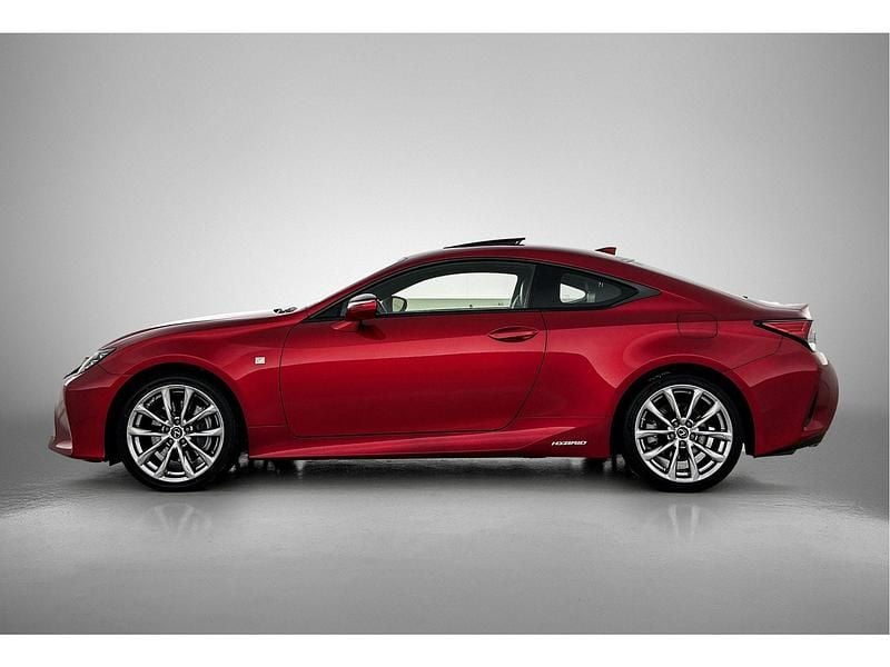 Occasion Lexus RC300h Sport Line 223 PK (164 kW) 2020 Rood Coupé