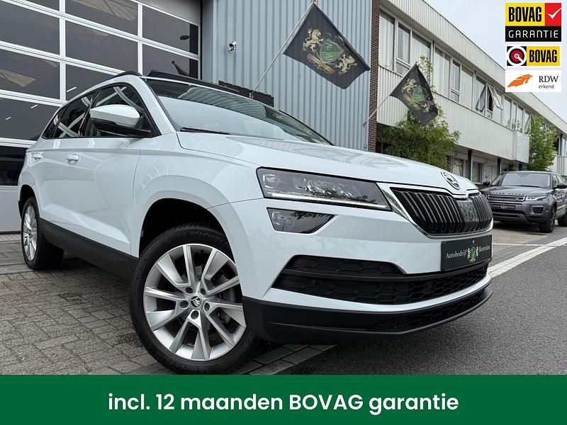 Wit Occasion 2018 Skoda Karoq Style SUV | € 27.950 (Duur) - Afbeelding 1/4