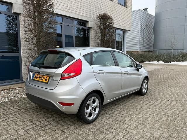 Occasion Ford Fiesta Titanium 82 PK (60 kW) 2010 Grijs Hatchback