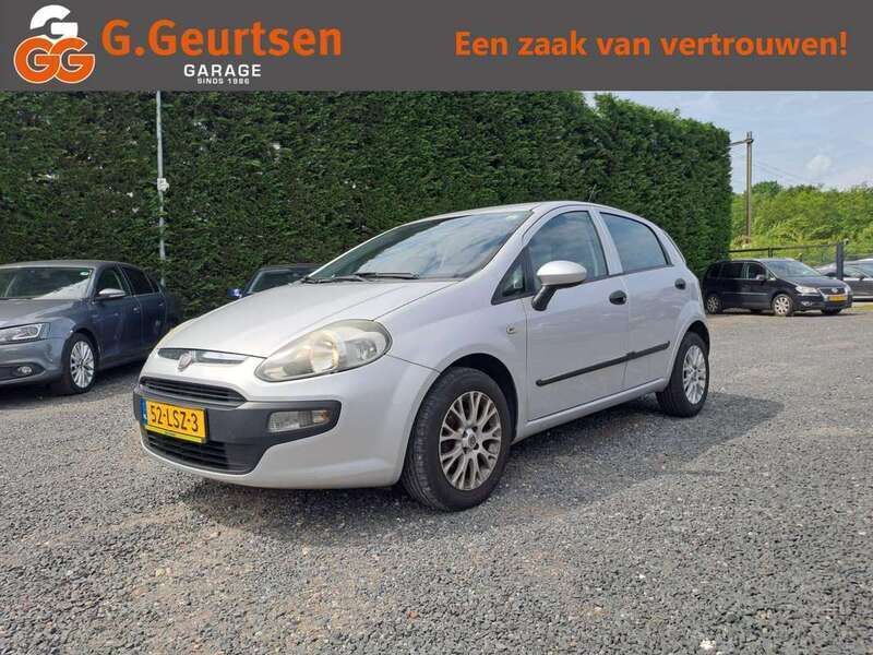 Grijs Gebruikt 2010 Fiat Punto Evo Business Hatchback | € 2.700 (Eerlijke prijs) - Afbeelding 1/4