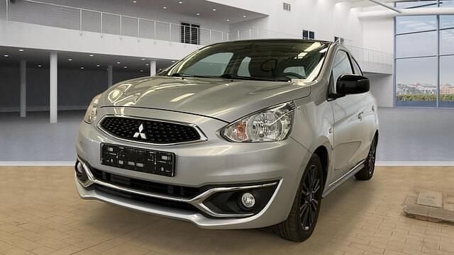 Grijs Gebruikt 2019 Mitsubishi Space Star Active Hatchback | € 10.995 (Iets duurder) - Afbeelding 1/4