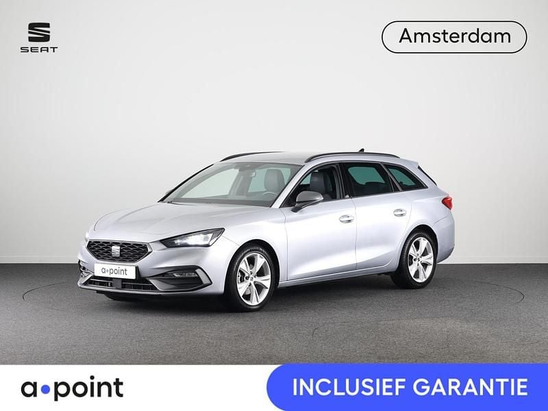 Grijs Gebruikt 2023 Seat Leon Business Stationwagen | € 24.849 (Eerlijke prijs) - Afbeelding 1/4