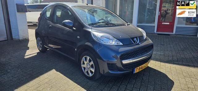 Occasion Peugeot 107 Urban Move 68 PK (50 kW) 2010 Grijs Hatchback