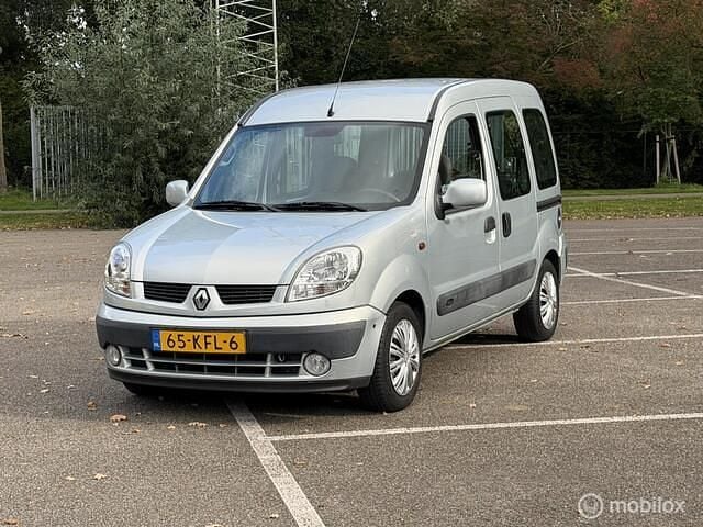Grijs Gebruikt 2004 Renault Kangoo MPV | € 3.500 (Goede deal) - Afbeelding 1/4