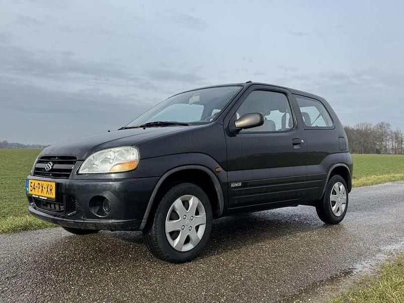 Occasion Suzuki Ignis GL 83 PK (61 kW) 2005 Zwart Hatchback