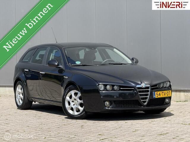 Zwart Gebruikt 2007 Alfa Romeo 159 Distinctive Stationwagen | € 2.190 (Goede deal) - Afbeelding 1/4