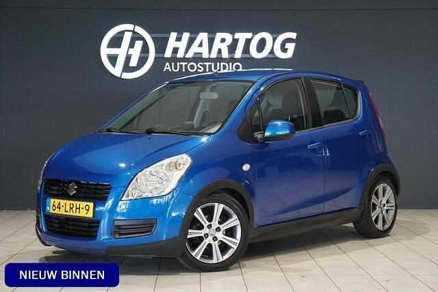 Occasion Suzuki Splash 86 PK (63 kW) 2010 Blauw, metallic lak Hatchback