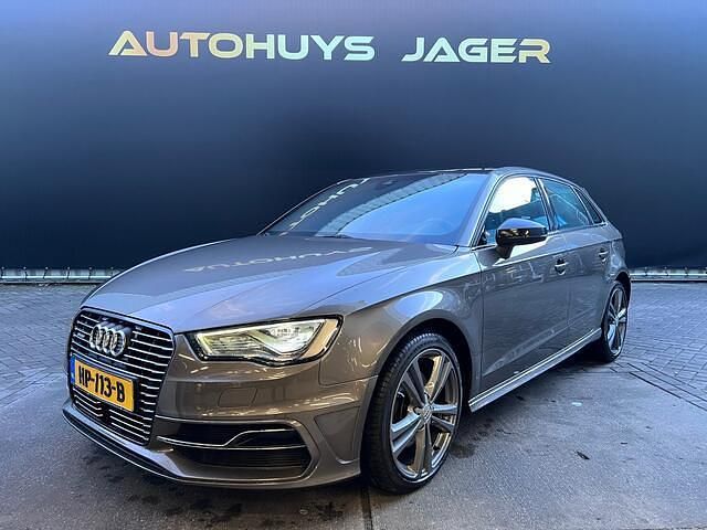 Occasion Audi A3 Sportback Ambition 150 PK (110 kW) 2015 Grijs Hatchback