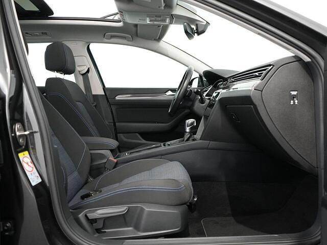 Occasion VW Passat Business 218 PK (160 kW) 2022 Grijs Stationwagen