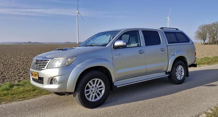 Gebruikt 2012 Toyota HiLux SR Pickup | € 15.750 - Afbeelding 1/4