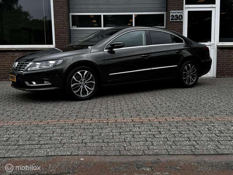 Bruin Gebruikt 2013 VW CC Sedan | € 6.950 - Afbeelding 1/4
